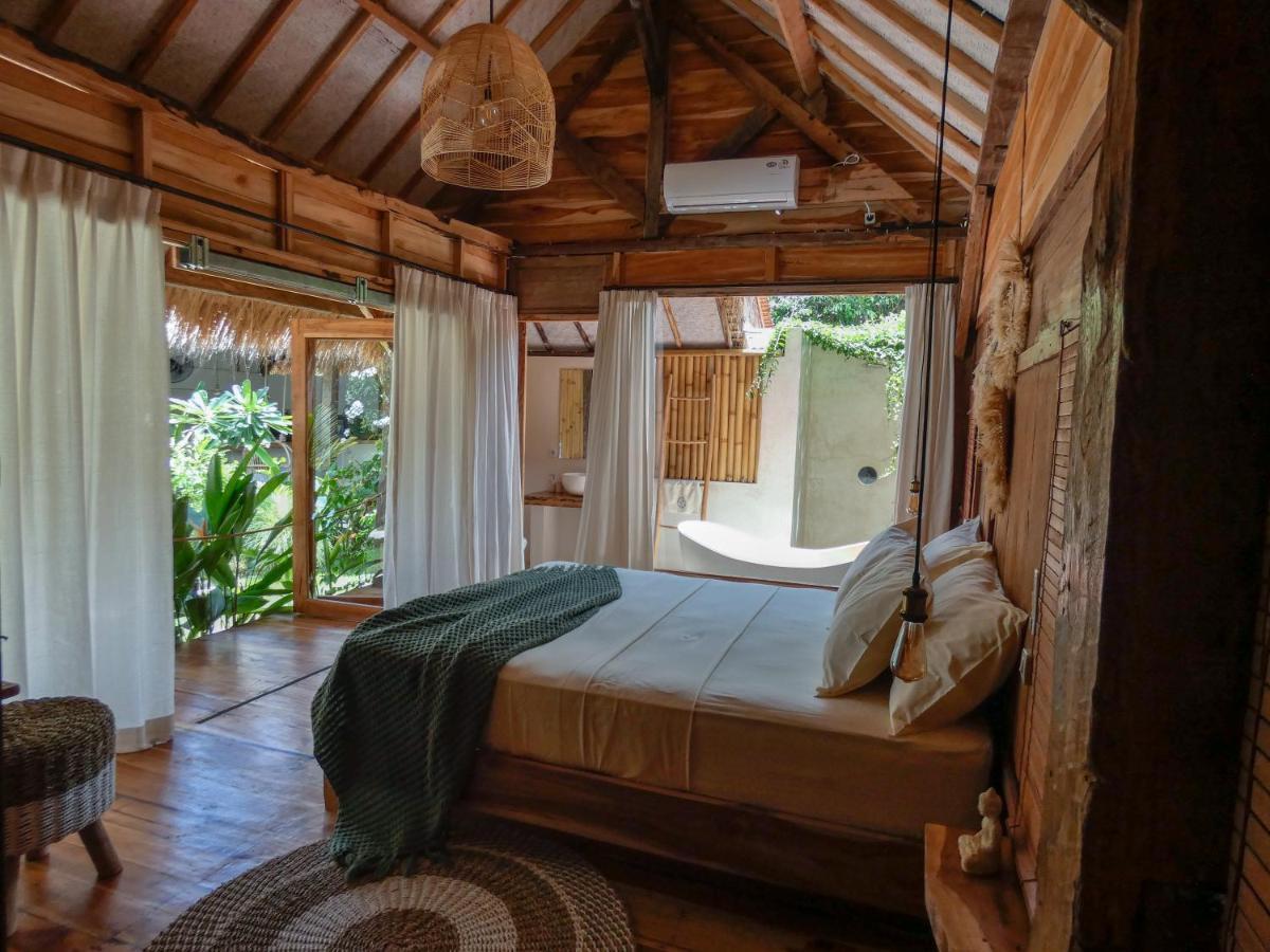 La Siesta Bungalows Only Adults Gili Air Exterior foto